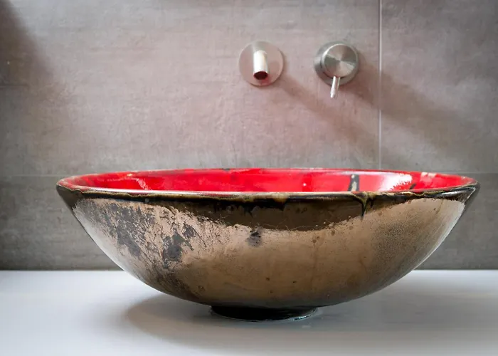 Fringuello - Mandorlo Nyaraló Cortona